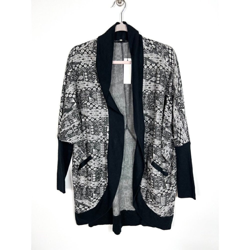 Sugarlips Tribal Geometric Open Front Cardigan Black White AT31062 Medium NWT